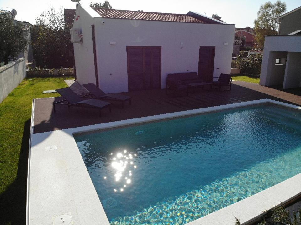 Villa Lana Valbandon Extérieur photo